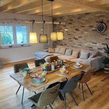Ferienhaus Deine Zeit Mit Sauna Und Wallbox Nettersheim Luaran gambar